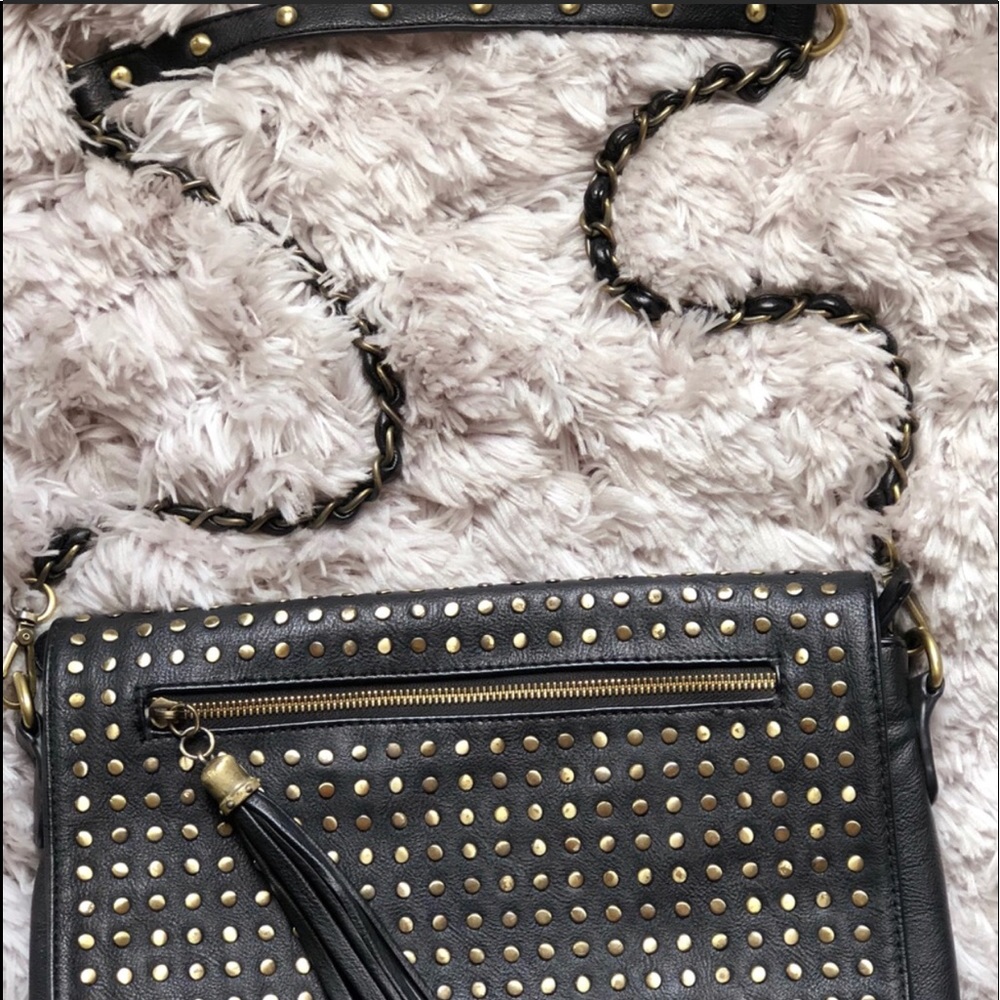 Brandy Melville Urban Expressions purse